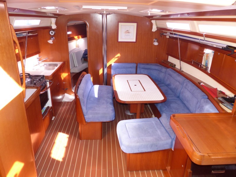 Dufour 425 - 13.jpg